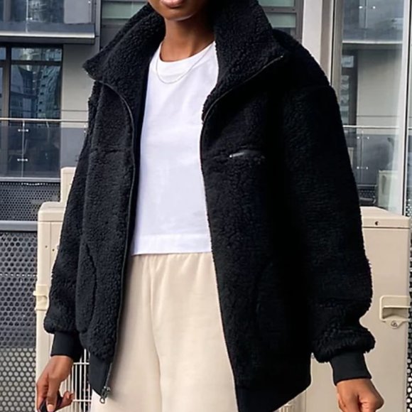Aritzia, Wilfred Free - The Teddy Jacket Zip-up - Picture 3 of 4